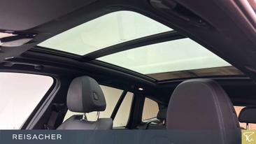 BMW iX3 — photo 12