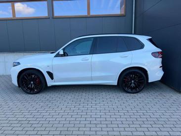 BMW X5 XDrive30d — photo 2