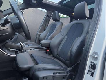 BMW X1 SDrive18i — photo 13
