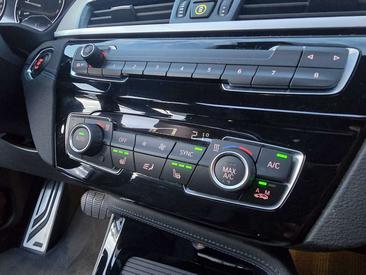 BMW X1 SDrive18i — photo 19