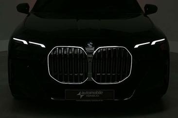 BMW Série 7 Berline 740d — photo 21
