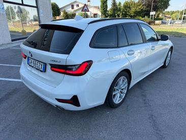 BMW Série 3 Touring 316d — photo 3