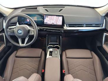 BMW IX1 XDrive30 — photo 6