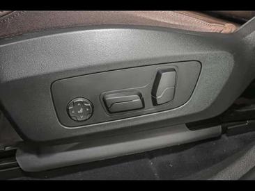 BMW X1 SDrive20d — photo 13