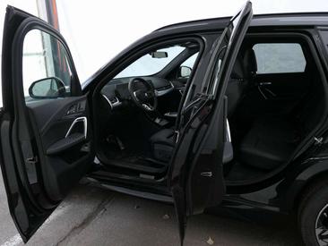 BMW X1 XDrive23d — photo 2