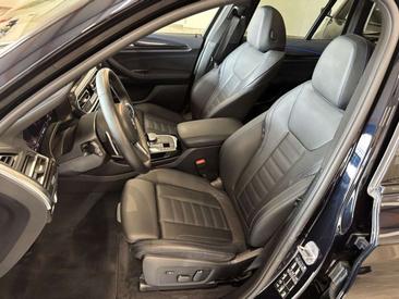 BMW X3 M40d — photo 11