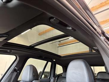 BMW X3 M40d — photo 20