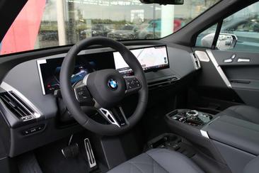 BMW IX XDrive60 — photo 3