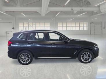 BMW X3 SDrive18d — photo 4