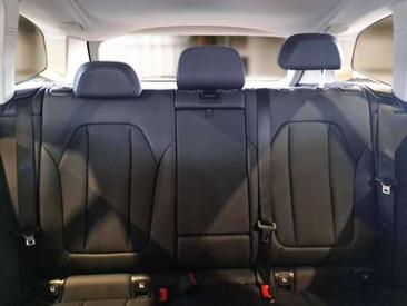 BMW X3 SDrive18d — photo 11