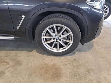 BMW X3 SDrive18d — photo 13