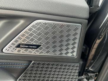 BMW IX1 XDrive30 — photo 16
