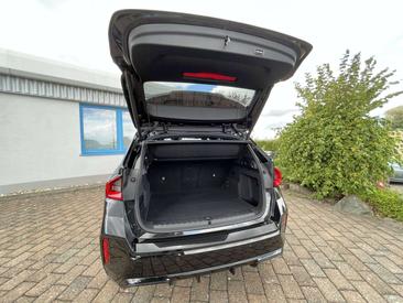 BMW IX1 XDrive30 — photo 19