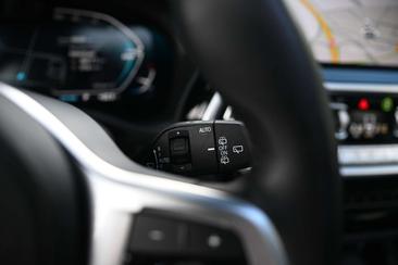 BMW iX3 — photo 14