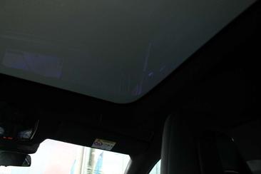 BMW IX XDrive60 — photo 25