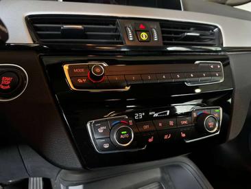 BMW X1 SDrive18i — photo 15