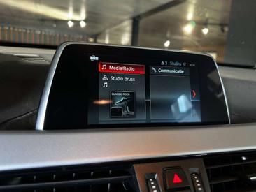 BMW X1 SDrive18i — photo 16