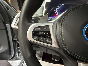 BMW X5 XDrive50e — photo 15