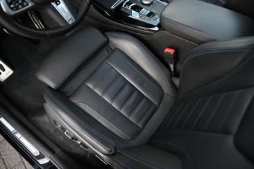 BMW iX3 — photo 26