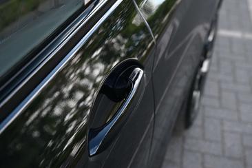 BMW iX3 — photo 29