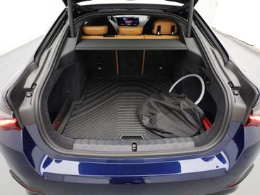 BMW I4 Gran Coupé M50 — photo 21