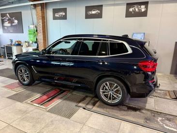 BMW X3 XDrive20d — photo 8