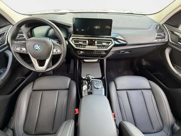 BMW X3 XDrive30e — photo 9