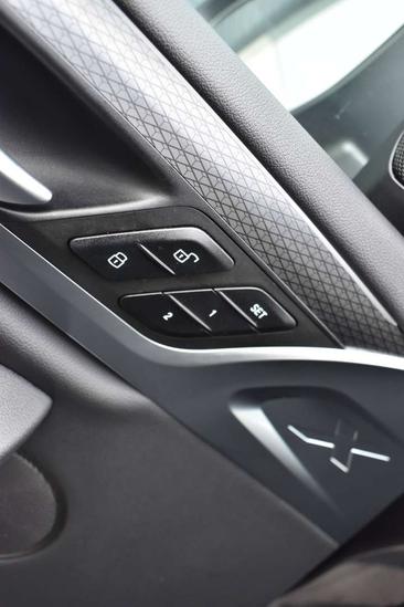 BMW X3 XDrive30e — photo 6
