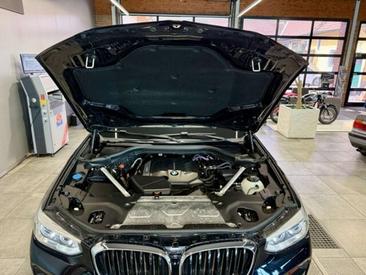BMW X3 XDrive20d — photo 27