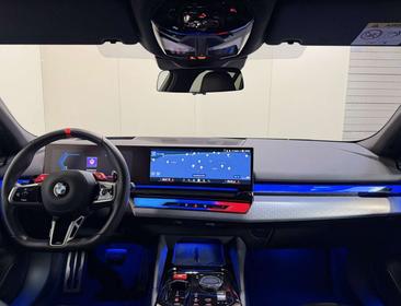 BMW M5 Berline Competition XDrive — photo 11