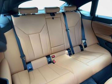 BMW I4 Gran Coupé M60 XDrive — photo 12