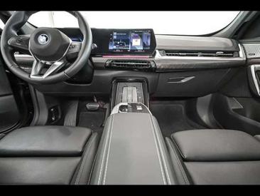 BMW IX1 XDrive30 — photo 2