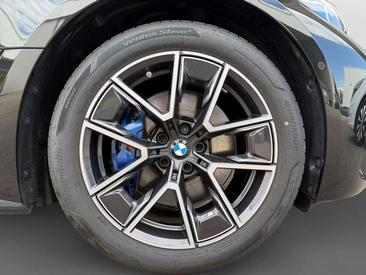 BMW I4 Gran Coupé M60 XDrive — photo 13