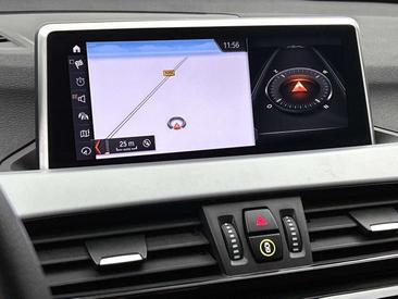 BMW X1 XDrive25e — photo 32