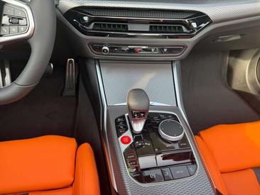 BMW M4 Competition XDrive — photo 8