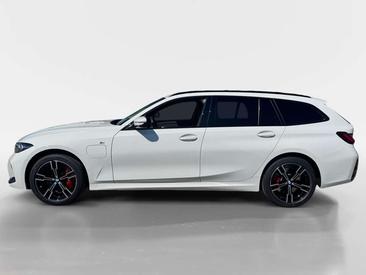 BMW Série 3 Berline 330e — photo 3