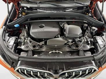 BMW X1 SDrive20i — photo 16