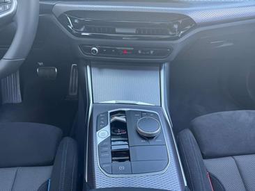 BMW Série 3 Berline 330e — photo 9
