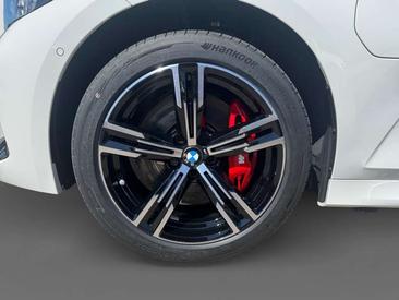 BMW Série 3 Berline 330e — photo 14