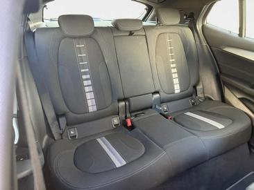 BMW X2 XDrive25e — photo 12