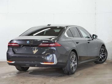 BMW Série 5 535d — photo 4