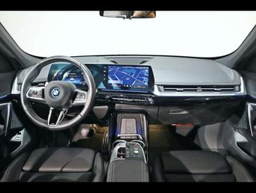 BMW IX1 EDrive20 — photo 7