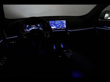 BMW IX1 EDrive20 — photo 12
