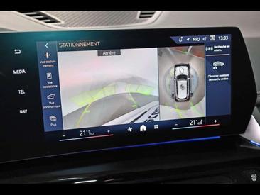 BMW IX1 EDrive20 — photo 15