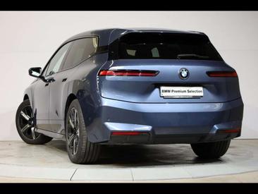 BMW IX XDrive45 — photo 5