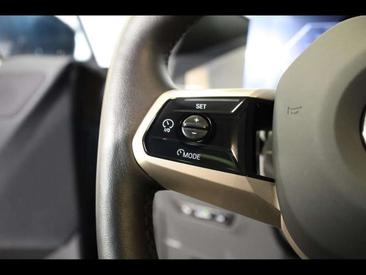 BMW IX XDrive45 — photo 13