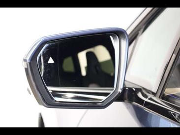 BMW IX XDrive45 — photo 20