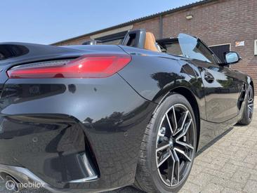 BMW Z4 Roadster SDrive30i — photo 28