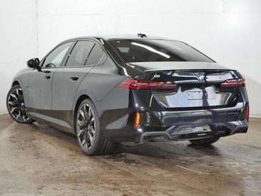 BMW I5 Touring XDrive40 — photo 3