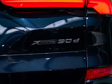 BMW X5 XDrive30d — photo 11